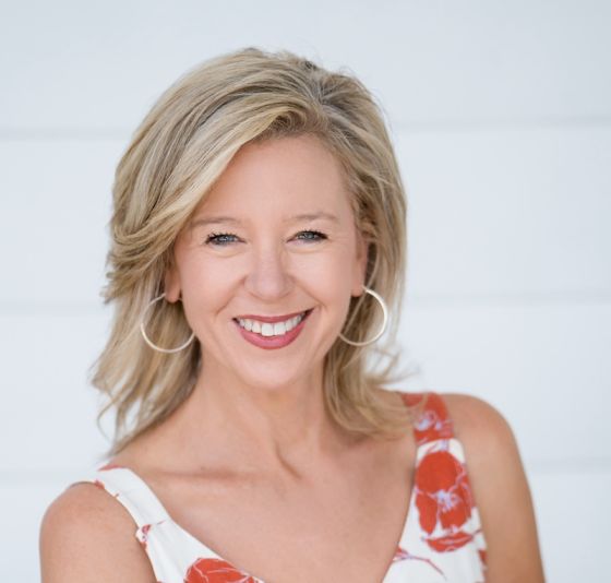 Dr Mikki McComb-Kobza