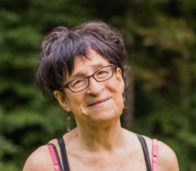Dr Terrie Lewine headshot