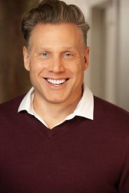 Headshot Photo of Jack Bremen